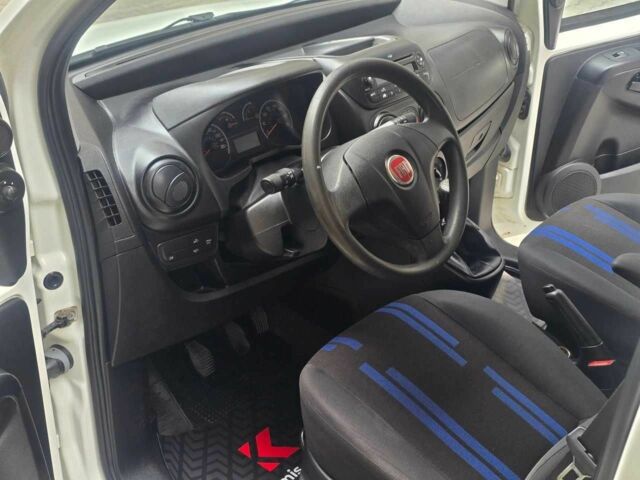 Белый Фиат Fiorino, объемом двигателя 1.2 л и пробегом 200 тыс. км за 4999 $, фото 4 на Automoto.ua