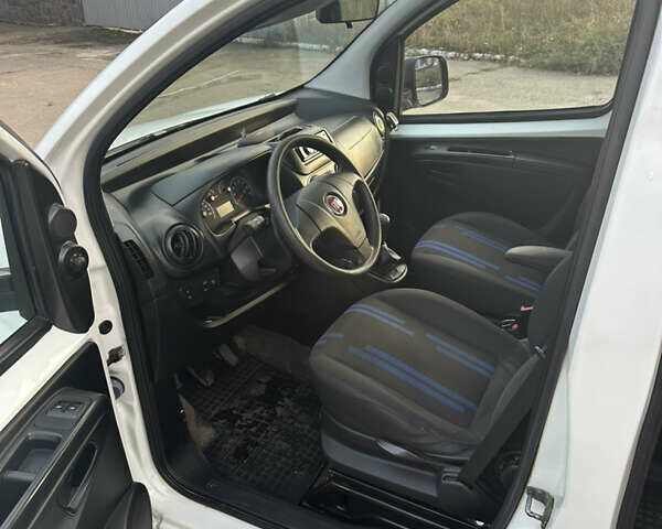 Белый Фиат Fiorino, объемом двигателя 1.25 л и пробегом 230 тыс. км за 5100 $, фото 10 на Automoto.ua