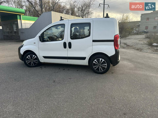 Белый Фиат Fiorino, объемом двигателя 1.25 л и пробегом 230 тыс. км за 5100 $, фото 4 на Automoto.ua