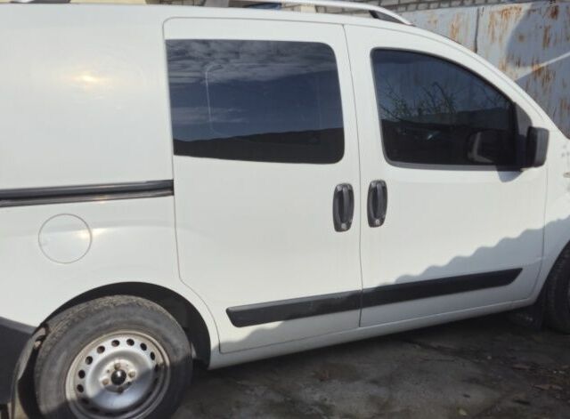 Білий Фіат Fiorino, об'ємом двигуна 1.4 л та пробігом 308 тис. км за 3850 $, фото 4 на Automoto.ua