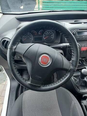 Белый Фиат Fiorino, объемом двигателя 1.3 л и пробегом 153 тыс. км за 6800 $, фото 7 на Automoto.ua