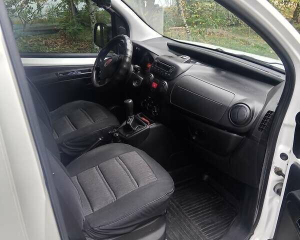 Фиат Fiorino 2014 в Днепре (Днепропетровске) на Automoto.ua Белый Фиат Fiorino, объемом двигателя 1.3 л и пробегом 149 тыс. км за 7200 $, фото 6 на Automoto.ua