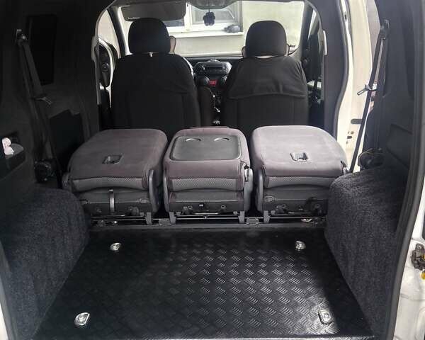 Фиат Fiorino 2014 в Днепре (Днепропетровске) на Automoto.ua Белый Фиат Fiorino, объемом двигателя 1.3 л и пробегом 149 тыс. км за 7200 $, фото 1 на Automoto.ua