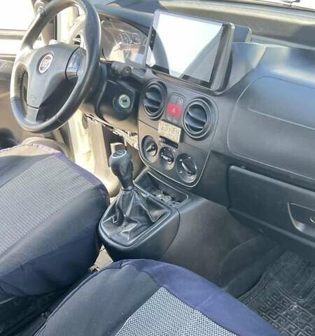 Белый Фиат Fiorino, объемом двигателя 1.25 л и пробегом 257 тыс. км за 4800 $, фото 9 на Automoto.ua