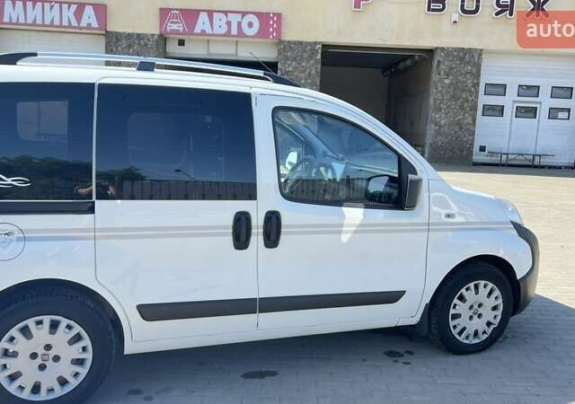 Белый Фиат Fiorino, объемом двигателя 1.25 л и пробегом 257 тыс. км за 4800 $, фото 2 на Automoto.ua