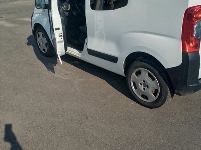 Белый Фиат Fiorino, объемом двигателя 1.2 л и пробегом 147 тыс. км за 6300 $, фото 3 на Automoto.ua