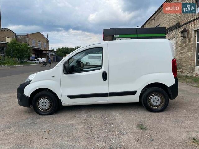 Белый Фиат Fiorino, объемом двигателя 1.4 л и пробегом 240 тыс. км за 6490 $, фото 10 на Automoto.ua