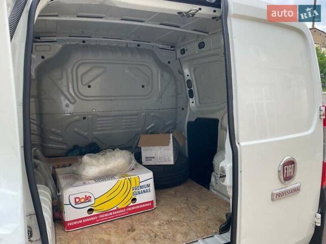 Белый Фиат Fiorino, объемом двигателя 1.4 л и пробегом 240 тыс. км за 6490 $, фото 22 на Automoto.ua