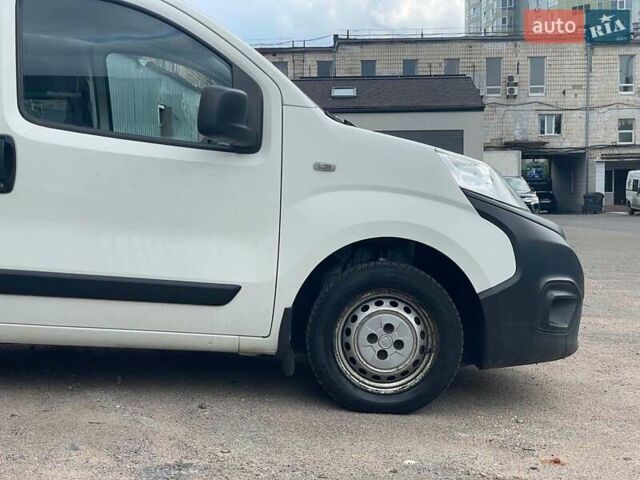 Белый Фиат Fiorino, объемом двигателя 1.4 л и пробегом 240 тыс. км за 6490 $, фото 5 на Automoto.ua