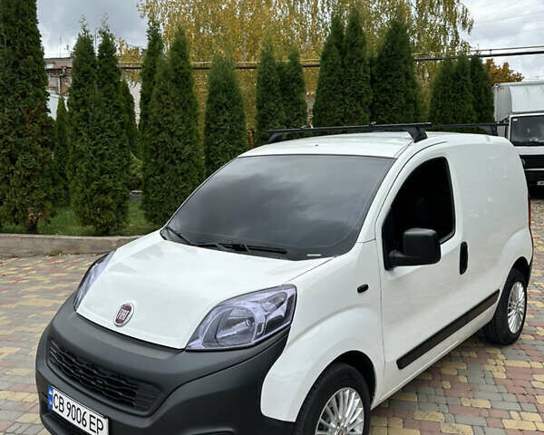 Белый Фиат Fiorino, объемом двигателя 1.37 л и пробегом 176 тыс. км за 6500 $, фото 1 на Automoto.ua