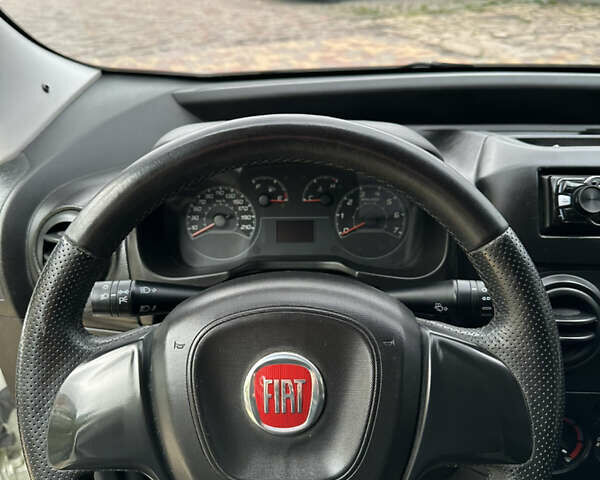 Белый Фиат Fiorino, объемом двигателя 1.37 л и пробегом 176 тыс. км за 6500 $, фото 7 на Automoto.ua
