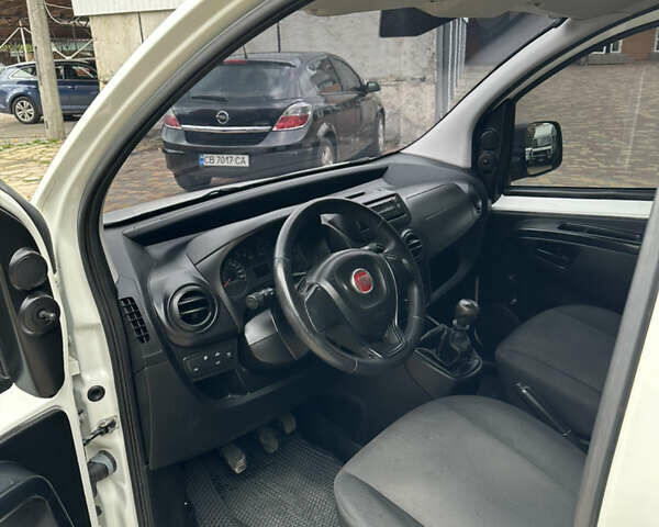 Белый Фиат Fiorino, объемом двигателя 1.37 л и пробегом 176 тыс. км за 6500 $, фото 5 на Automoto.ua