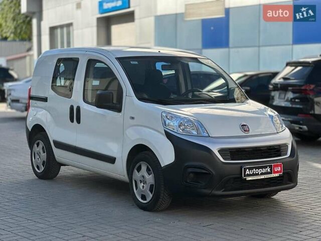Белый Фиат Fiorino, объемом двигателя 1.3 л и пробегом 90 тыс. км за 9290 $, фото 2 на Automoto.ua
