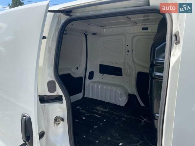 Белый Фиат Fiorino, объемом двигателя 1.4 л и пробегом 53 тыс. км за 9790 $, фото 23 на Automoto.ua