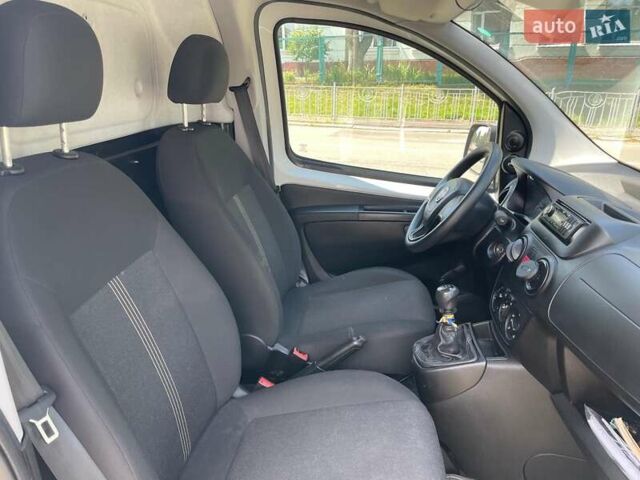 Белый Фиат Fiorino, объемом двигателя 1.4 л и пробегом 53 тыс. км за 9790 $, фото 24 на Automoto.ua
