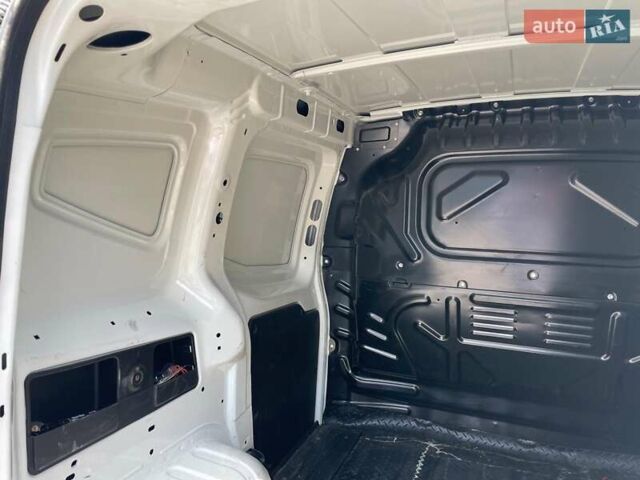 Белый Фиат Fiorino, объемом двигателя 1.4 л и пробегом 53 тыс. км за 9790 $, фото 20 на Automoto.ua