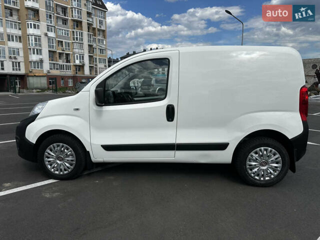 Белый Фиат Fiorino, объемом двигателя 1.3 л и пробегом 96 тыс. км за 9999 $, фото 2 на Automoto.ua