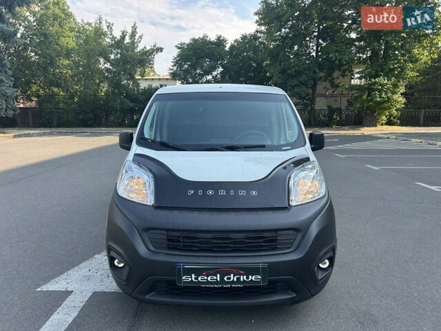 Фиат Fiorino 2021 в Николаеве на Automoto.ua Белый Фиат Fiorino, объемом двигателя 1.25 л и пробегом 66 тыс. км за 10999 $, фото 2 на Automoto.ua
