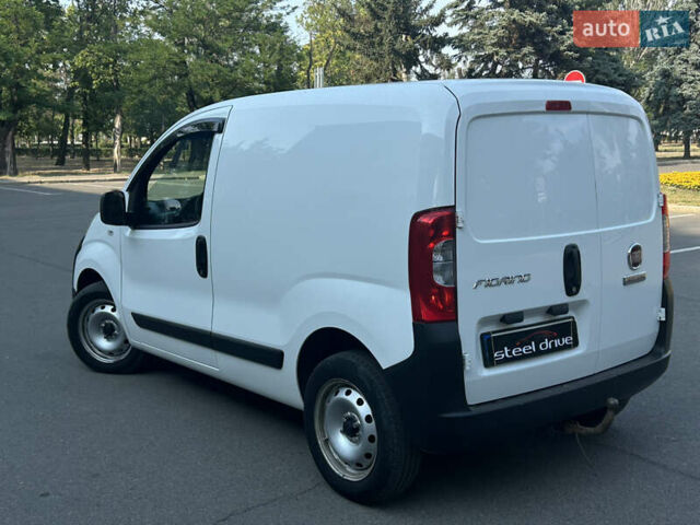 Фиат Fiorino 2021 в Николаеве на Automoto.ua Белый Фиат Fiorino, объемом двигателя 1.25 л и пробегом 66 тыс. км за 10999 $, фото 7 на Automoto.ua