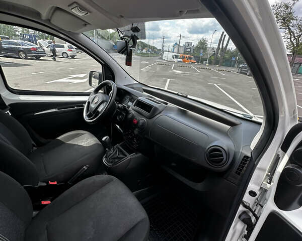 Белый Фиат Fiorino, объемом двигателя 1.3 л и пробегом 96 тыс. км за 9999 $, фото 11 на Automoto.ua