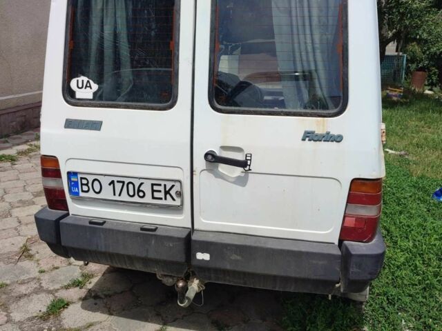 Белый Фиат Fiorino, объемом двигателя 1.4 л и пробегом 10 тыс. км за 700 $, фото 1 на Automoto.ua