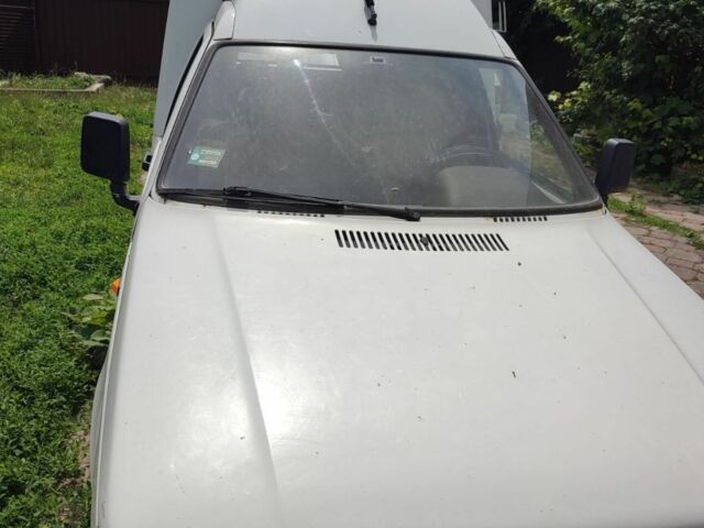 Белый Фиат Fiorino, объемом двигателя 1.4 л и пробегом 10 тыс. км за 700 $, фото 2 на Automoto.ua