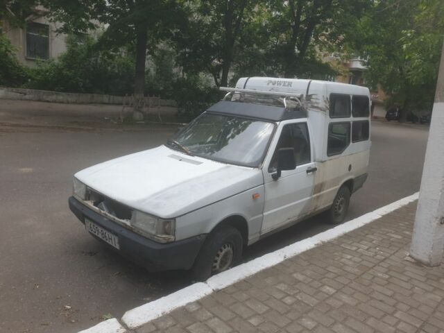 Білий Фіат Fiorino, об'ємом двигуна 1.3 л та пробігом 240 тис. км за 480 $, фото 1 на Automoto.ua
