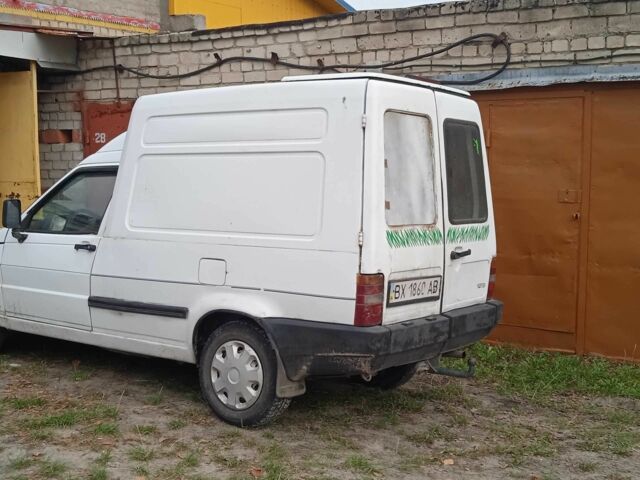 Белый Фиат Fiorino, объемом двигателя 1.7 л и пробегом 750 тыс. км за 950 $, фото 2 на Automoto.ua