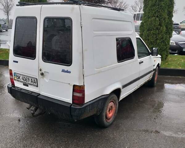 Белый Фиат Fiorino, объемом двигателя 1.6 л и пробегом 200 тыс. км за 650 $, фото 8 на Automoto.ua