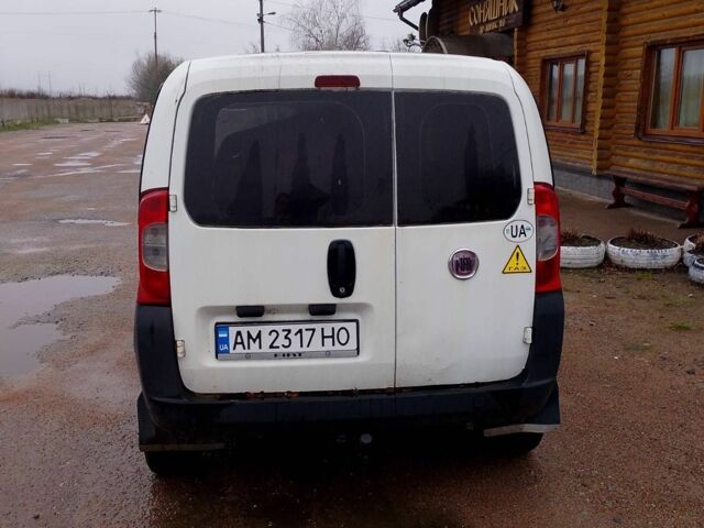 Белый Фиат Fiorino, объемом двигателя 1.4 л и пробегом 255 тыс. км за 3900 $, фото 2 на Automoto.ua