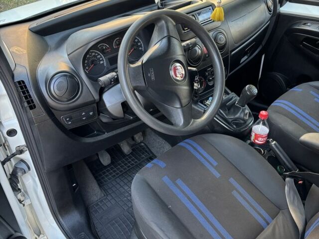 Белый Фиат Fiorino, объемом двигателя 1.2 л и пробегом 225 тыс. км за 5299 $, фото 5 на Automoto.ua