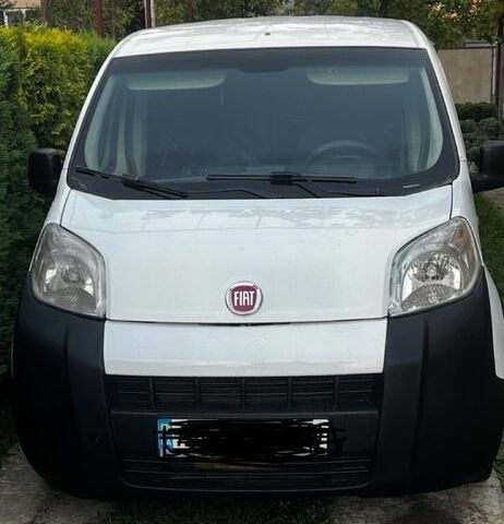 Белый Фиат Fiorino, объемом двигателя 1.3 л и пробегом 283 тыс. км за 4200 $, фото 5 на Automoto.ua