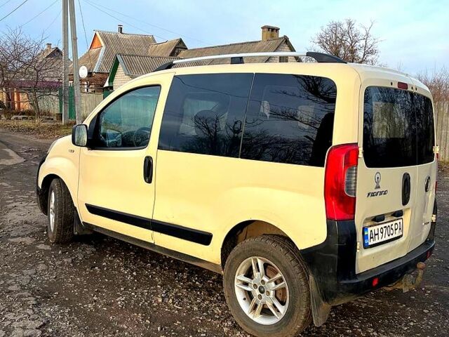 Бежевый Фиат Fiorino, объемом двигателя 1.2 л и пробегом 350 тыс. км за 3400 $, фото 4 на Automoto.ua