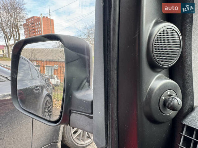 Черный Фиат Fiorino, объемом двигателя 1.2 л и пробегом 276 тыс. км за 3100 $, фото 42 на Automoto.ua