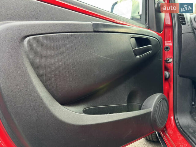 Черный Фиат Fiorino, объемом двигателя 1.2 л и пробегом 276 тыс. км за 3100 $, фото 37 на Automoto.ua