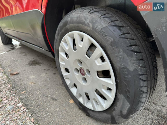 Черный Фиат Fiorino, объемом двигателя 1.2 л и пробегом 276 тыс. км за 3100 $, фото 24 на Automoto.ua