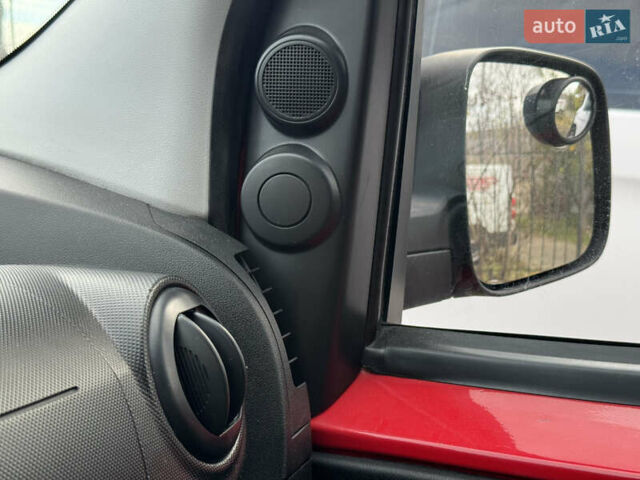 Черный Фиат Fiorino, объемом двигателя 1.2 л и пробегом 276 тыс. км за 3100 $, фото 43 на Automoto.ua