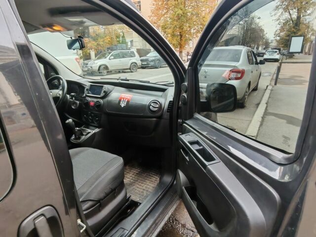 Черный Фиат Fiorino, объемом двигателя 1.2 л и пробегом 244 тыс. км за 5200 $, фото 3 на Automoto.ua