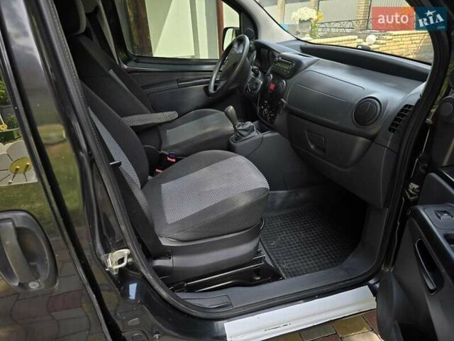 Черный Фиат Fiorino, объемом двигателя 1.3 л и пробегом 300 тыс. км за 4390 $, фото 9 на Automoto.ua