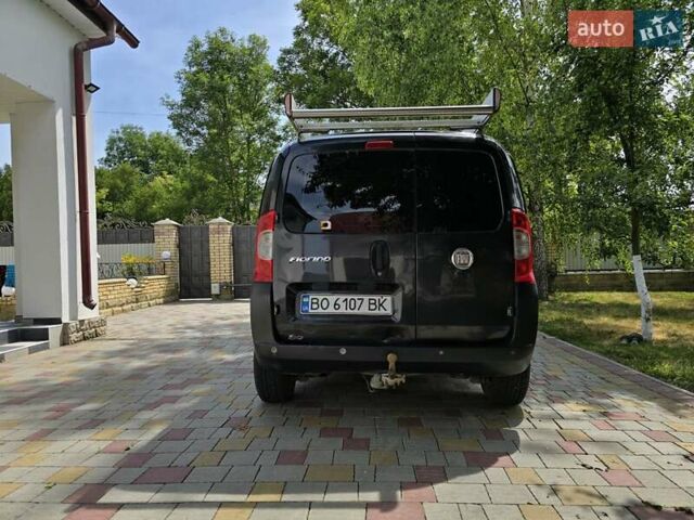 Черный Фиат Fiorino, объемом двигателя 1.3 л и пробегом 300 тыс. км за 4390 $, фото 3 на Automoto.ua