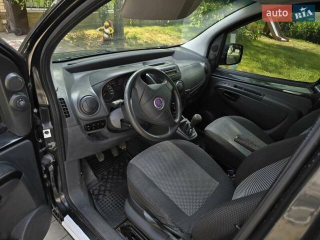 Черный Фиат Fiorino, объемом двигателя 1.3 л и пробегом 300 тыс. км за 4390 $, фото 14 на Automoto.ua