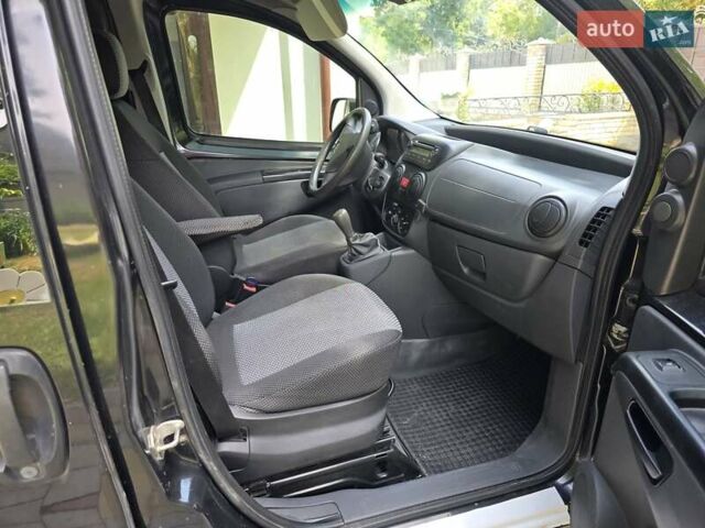 Черный Фиат Fiorino, объемом двигателя 1.3 л и пробегом 300 тыс. км за 4390 $, фото 2 на Automoto.ua
