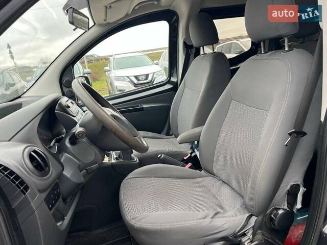 Черный Фиат Fiorino, объемом двигателя 1.3 л и пробегом 183 тыс. км за 4990 $, фото 17 на Automoto.ua