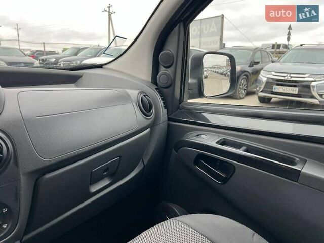 Черный Фиат Fiorino, объемом двигателя 1.3 л и пробегом 183 тыс. км за 4990 $, фото 25 на Automoto.ua