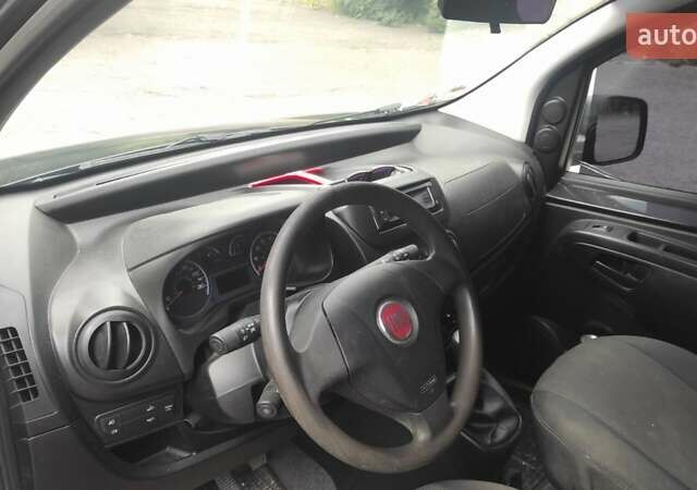 Черный Фиат Fiorino, объемом двигателя 1.25 л и пробегом 181 тыс. км за 4800 $, фото 1 на Automoto.ua