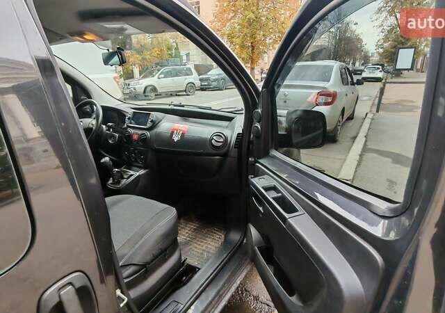 Фиат Fiorino 2011 в Харькове на Automoto.ua Черный Фиат Fiorino, объемом двигателя 1.2 л и пробегом 244 тыс. км за 5200 $, фото 2 на Automoto.ua