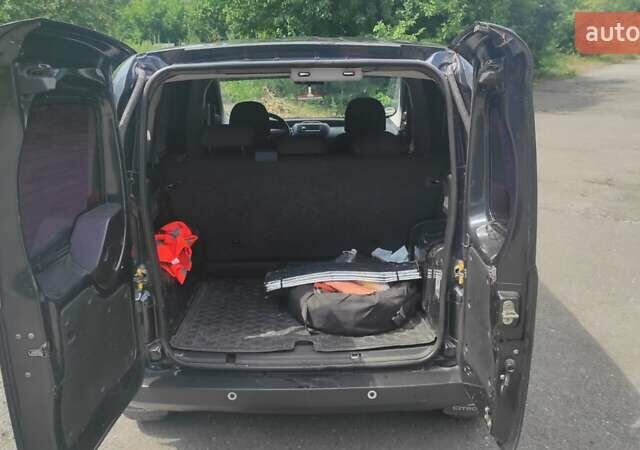 Черный Фиат Fiorino, объемом двигателя 1.25 л и пробегом 181 тыс. км за 4800 $, фото 16 на Automoto.ua