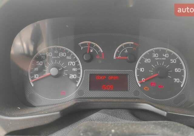 Черный Фиат Fiorino, объемом двигателя 1.25 л и пробегом 181 тыс. км за 4800 $, фото 13 на Automoto.ua