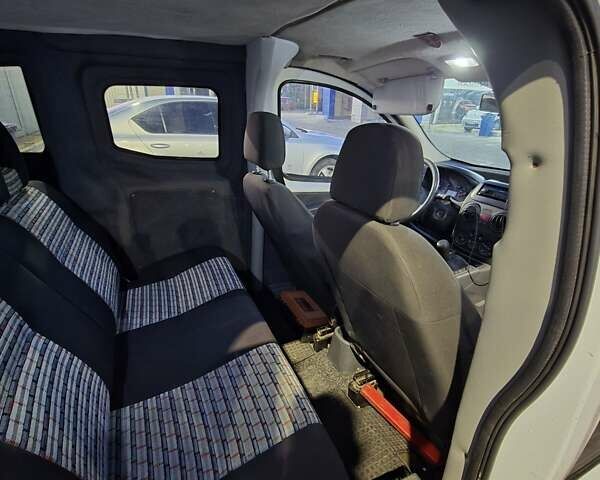 Коричневий Фіат Fiorino, об'ємом двигуна 1.25 л та пробігом 286 тис. км за 3900 $, фото 13 на Automoto.ua