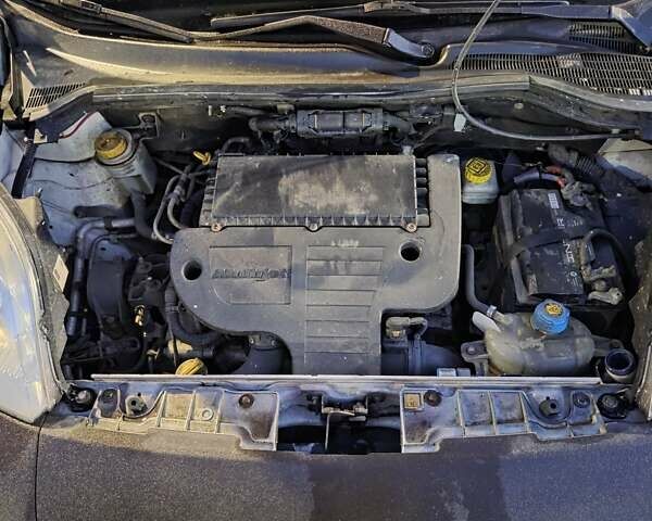 Коричневий Фіат Fiorino, об'ємом двигуна 1.25 л та пробігом 286 тис. км за 3900 $, фото 10 на Automoto.ua